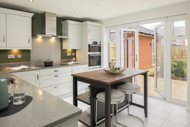 4 bed detached house