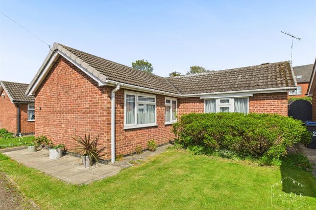 2 bed detached bungalow
