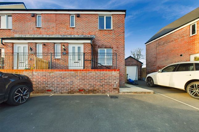 3 bed semi-detached house