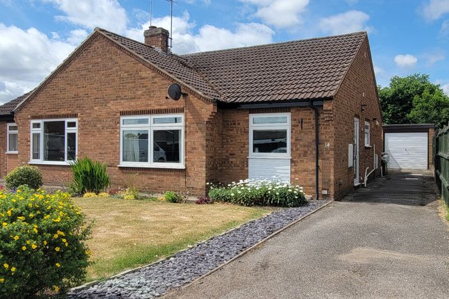 2 bedroom semi-detached bungalow for sale