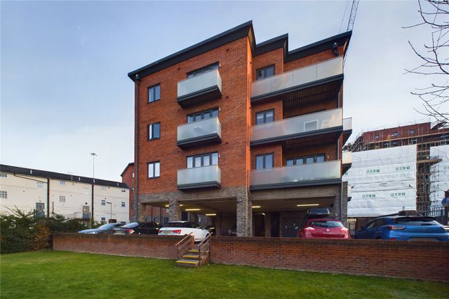 Weldale Street, Reading, Berkshire, RG1 2 bed apartment for sale
