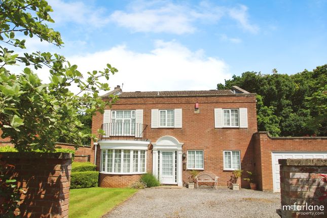 4 bed detached house