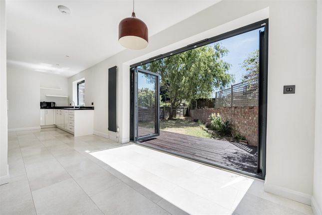 3 bed semi-detached house