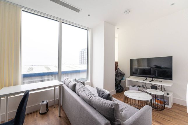 Westgate House, Ealing, London, W5 1 bed flat for sale