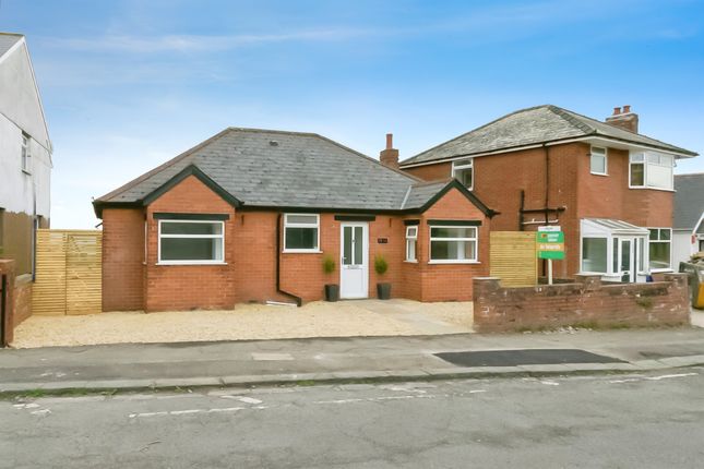4 bed detached house