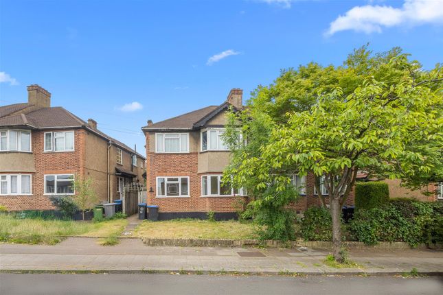 Bryan Avenue, Willesden Green 3 bed maisonette for sale