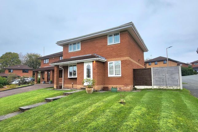 4 bed detached house