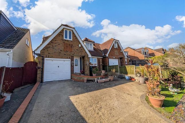 4 bed detached house