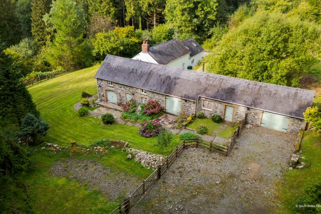 4 bed detached house