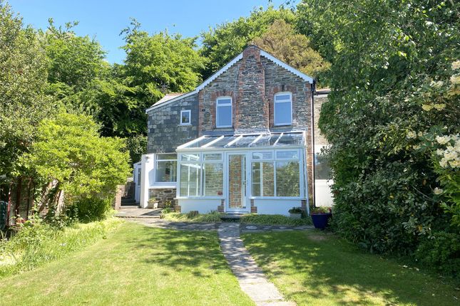 3 bed detached house