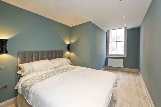 Westbourne Grove Terrace, London, W2 1 bed apartment for sale