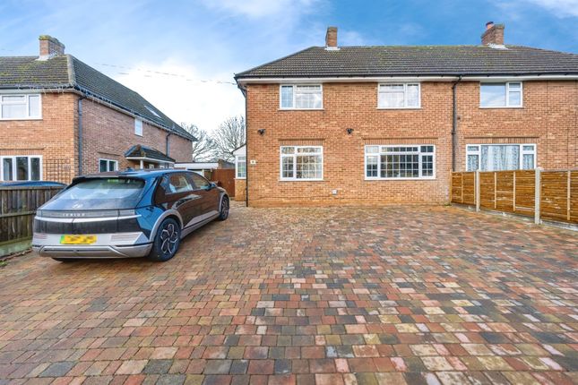 3 bed semi-detached house