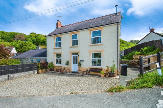 4 bed semi-detached house