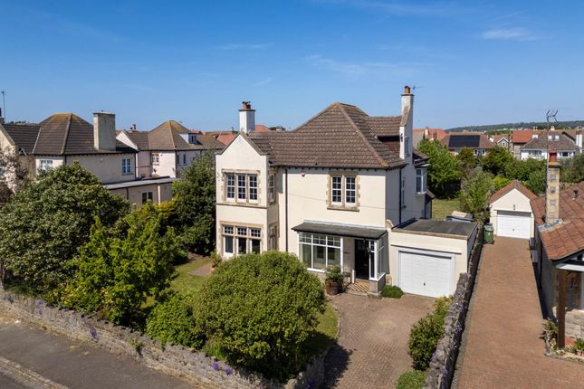 4 bed detached house