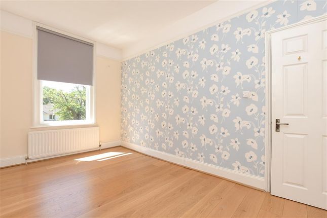 1 bed flat