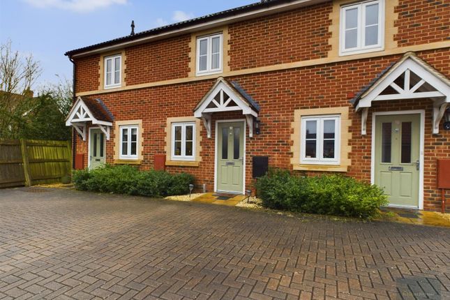 Fieldfare Way, Melksham SN12 2 bed terraced house for sale