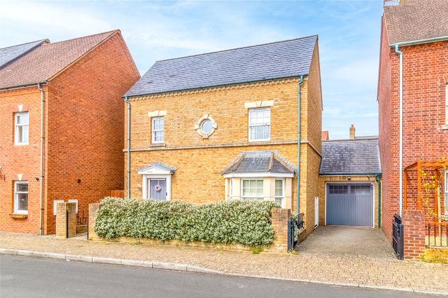 Frogden Road, Swindon SN1 3 bed detached house for sale