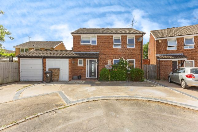4 bed detached house