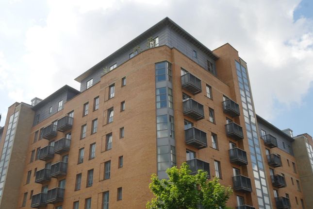Merchants Quay, East Street 2 bed flat for sale