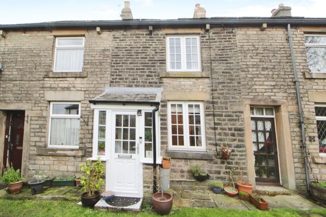 Town Lane, Glossop SK13 2 bed terraced house for sale