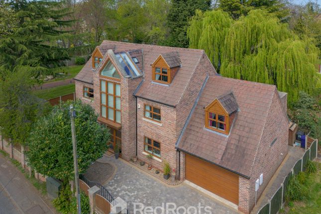 Park Drive, Doncaster DN5 4 bed detached house for sale