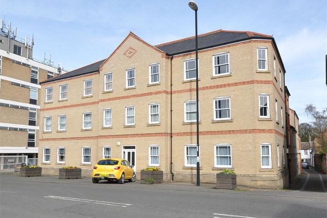 2 bed flat