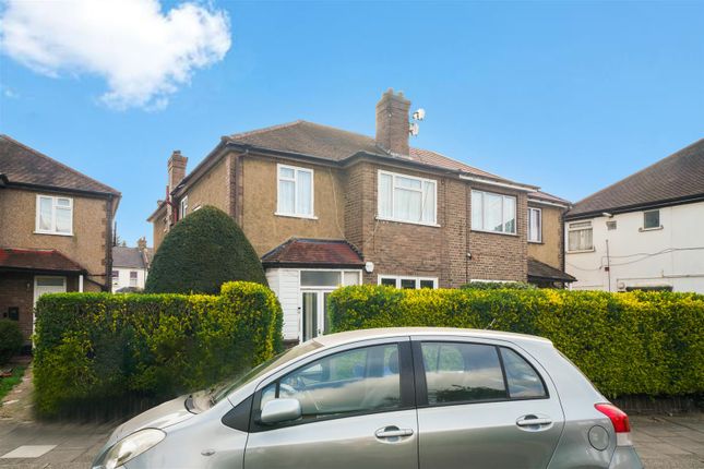 Byron Road, WEMBLEY 3 bed maisonette for sale
