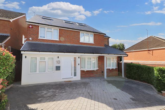 6 bedroom detached house for sale