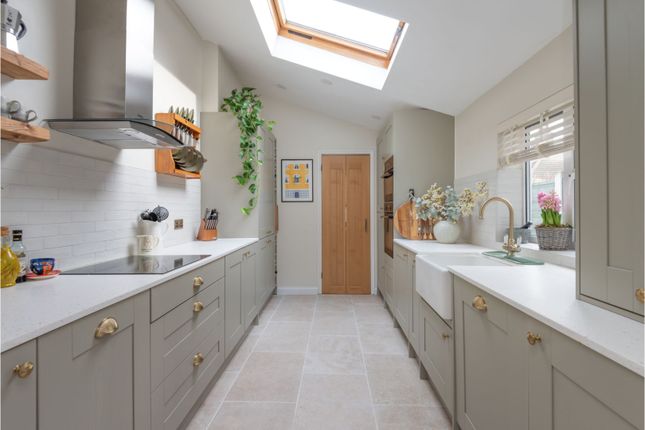 Meadow Road, Bromley BR2 3 bed end of terrace house for sale