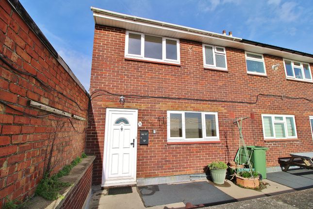 2 bedroom maisonette for sale