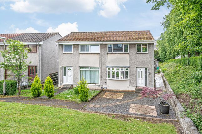 14 Ronaldson Grove, Dunfermline 3 bed semi