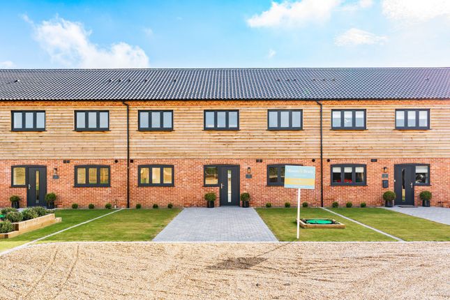 Happisburgh Road, White Horse Common 4 bed terraced house for sale