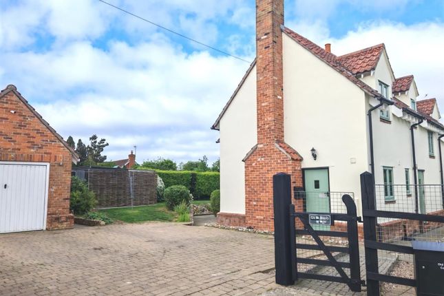 3 bedroom cottage for sale