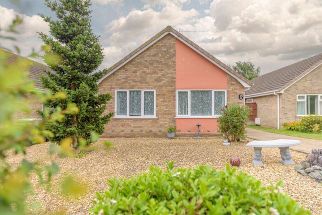 Moor Lane, Grantham NG33 2 bed detached bungalow for sale