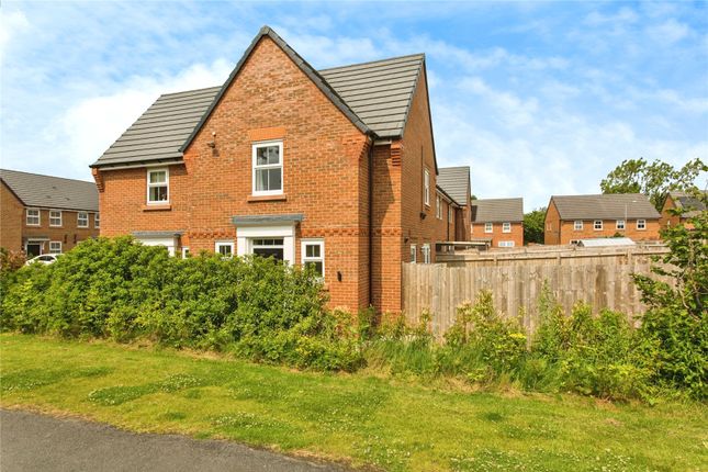 2 bedroom mews property for sale