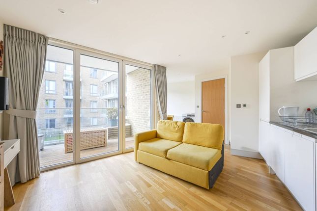 Keymer Place, E14, Limehouse, London... 2 bed flat for sale