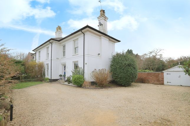 4 bedroom semi-detached house for sale