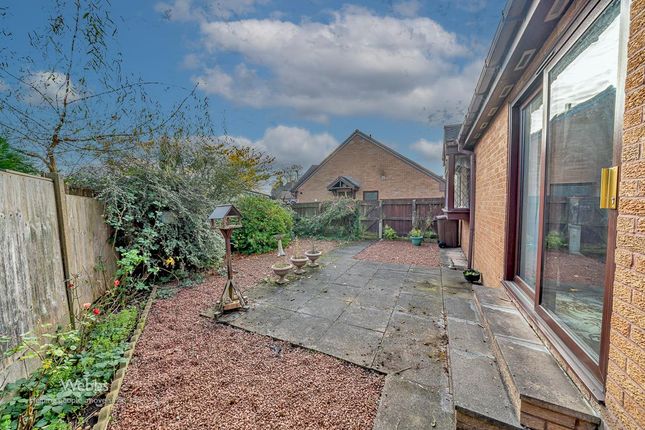 Fingerpost Drive, Pelsall, Walsall WS3 2 bed detached bungalow for sale