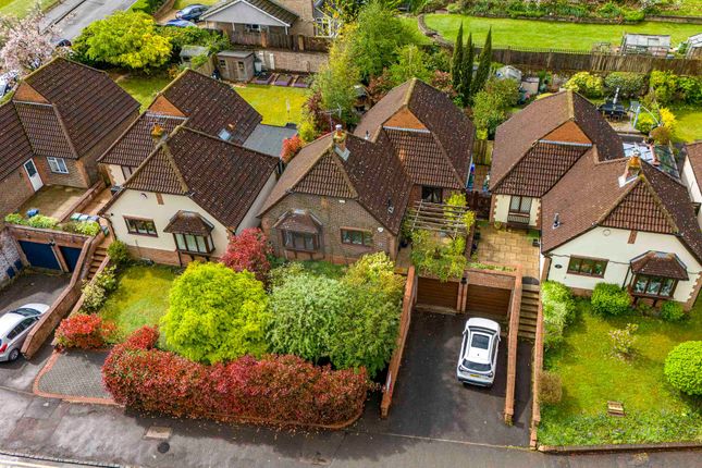 204 Kingsmead Road, High Wycombe HP11 3 bed detached house for sale