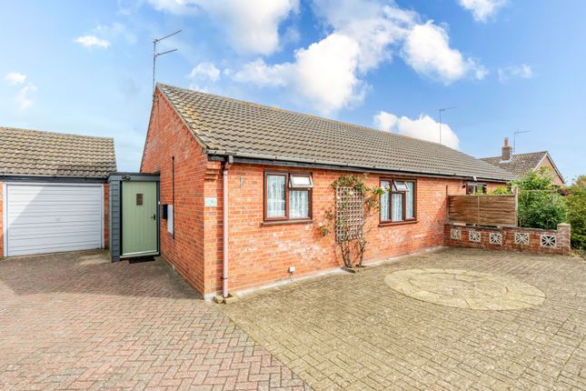 3 bed semi-detached bungalow