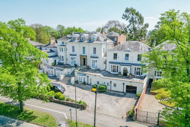 Ambassador Court, The Mount, York 2 bed apartment for sale