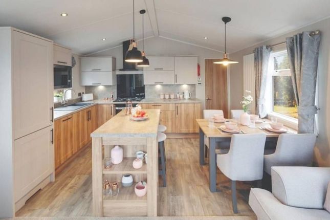 2 bed mobile/park home