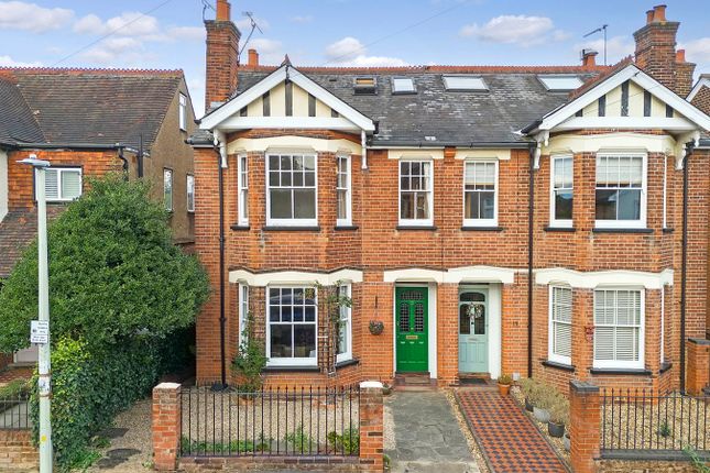 BRAEMAR AVENUE, CHELMSFORD, CM2 5 bed character property for sale