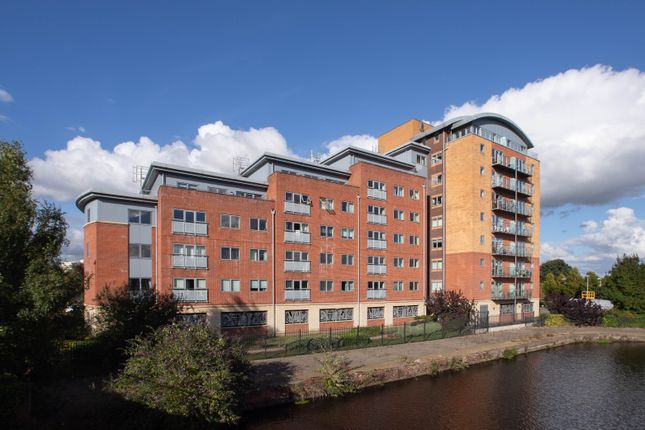 Waterside Way, Wakefield WF1 2 bed flat for sale