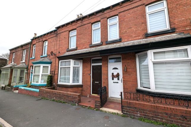 Moorland Road, Scarborough 3 bed terraced house for sale