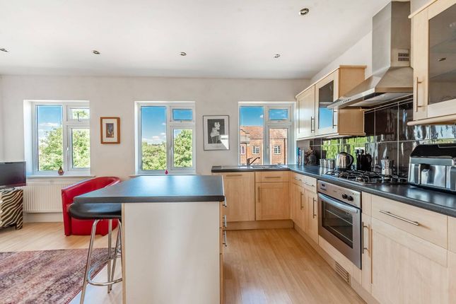 Station Parade, Belmont, Harrow, HA3 1 bed flat for sale