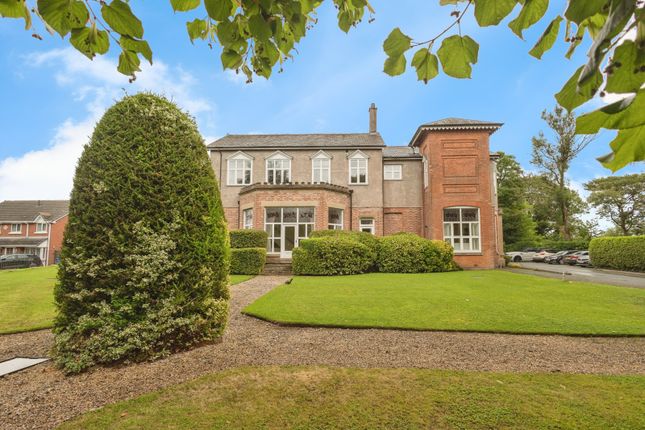 2 bed flat