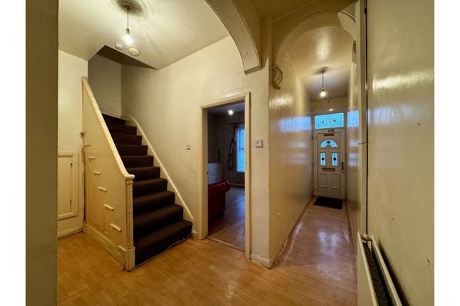 4 bedroom terraced house for sale