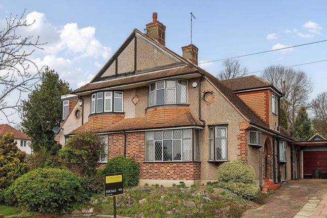 Courtfield Rise, West Wickham 3 bed semi
