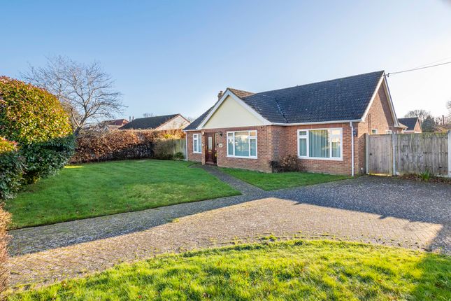 High Road, Colchester CO6 3 bed detached bungalow for sale